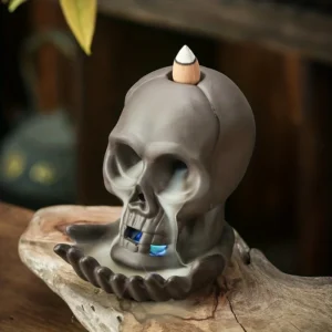 1pc LED Waterfall Incense Burner Skull Backflow Incense Burner Halloween Decoration Creative Home Aromatherapy（Without Incense） 1