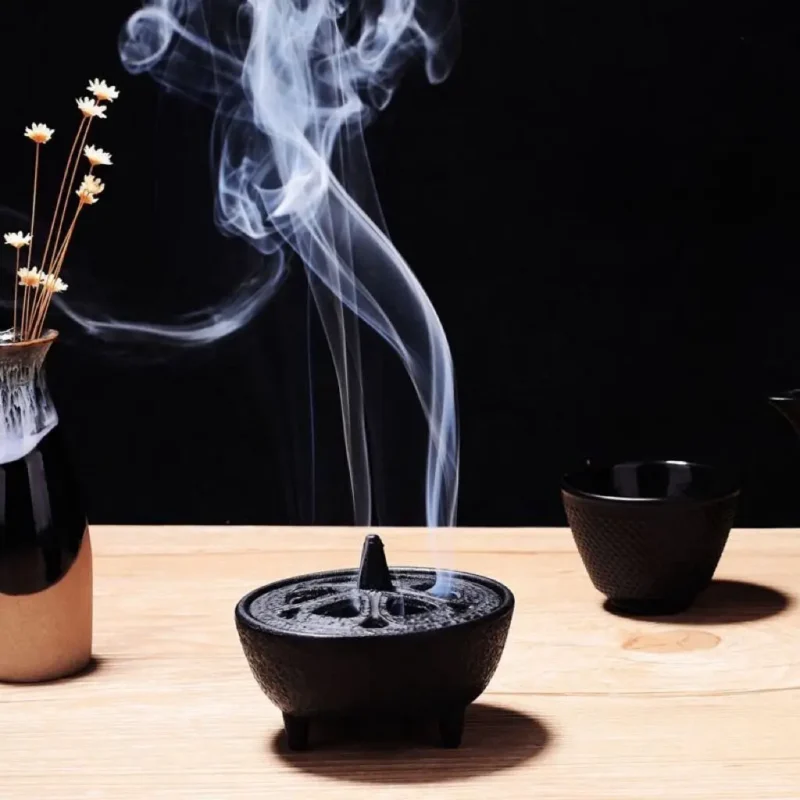 Retro Cast-iron Incense Burner Holder Desktop Ornaments Chinese Ancient Style Tea Ceremony Fragrance Smoke Stove 1