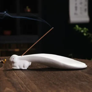 Creative White Porcelain Rabbit Sandalwood Incense Holder Stick Incense Base Tea Pet Household Aromatherapy Burner Home Decor 1